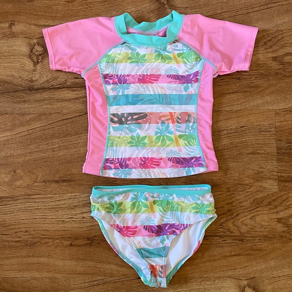 Two piece short sleeve swimsuit